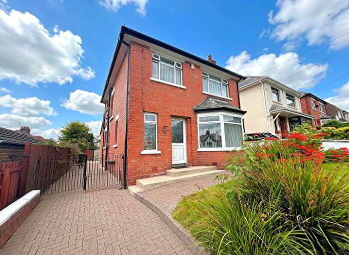 3 Bedroom Detached House For Sale In Strathmore Park North, Belfast, BT15