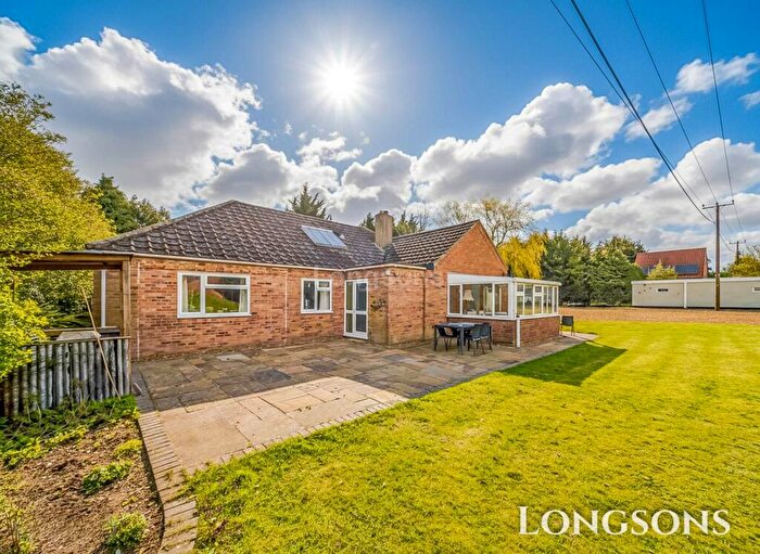 4 Bedroom Detached Bungalow For Sale In Lynn Road, Swaffham, PE37