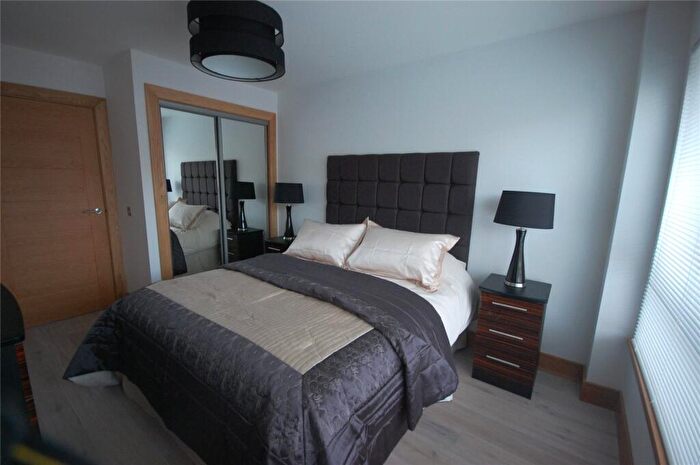 2 Bedroom Flat To Rent In Beaconsfield Mews, West End, Aberdeen, AB15