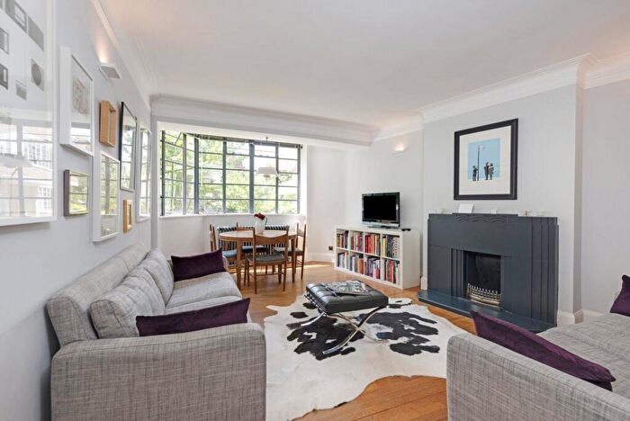 2 Bedroom Apartment For Sale In Cholmeley Park, Highgate Village, N6
