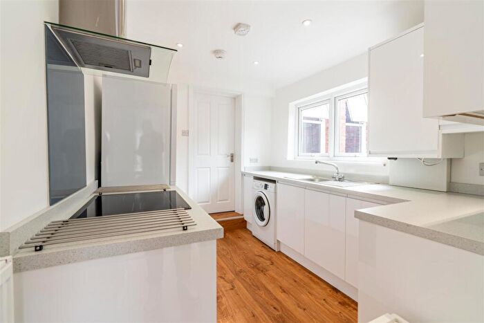 5 Bedroom Maisonette To Rent In Audley Road, South Gosforth, NE3