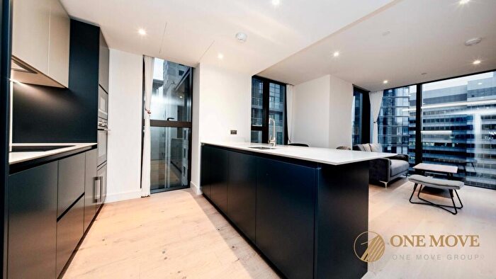 2 Bedroom Apartment To Rent In Harcourt Tower, South Quay Plaza, Canary Wharf, E14