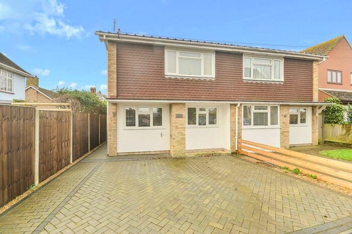 3 Bedroom Semi-Detached House To Rent In Claremont Road, Deal, Kent, CT14