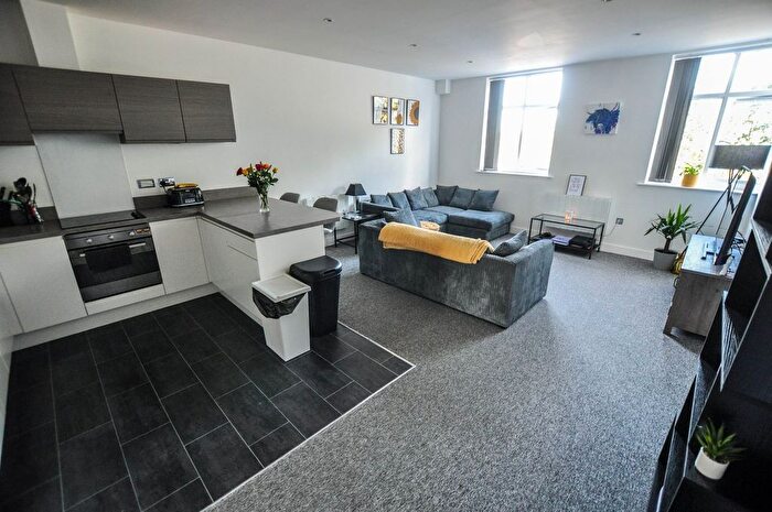 2 Bedroom Flat To Rent In New Road, West Parley, Ferndown, BH22