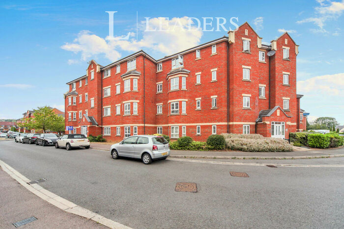 2 Bedroom Flat To Rent In Watling Gardens -, LU6
