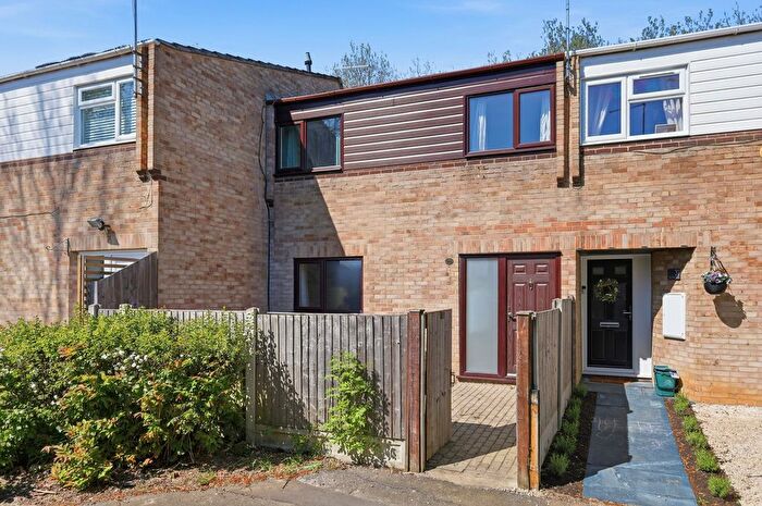 2 Bedroom Terraced House For Sale In Mill Green Place, Basildon, SS13