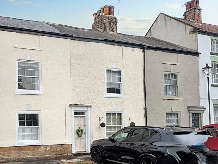 3 Bedroom Terraced House For Sale In West Green, Stokesley, Middlesbrough, TS9