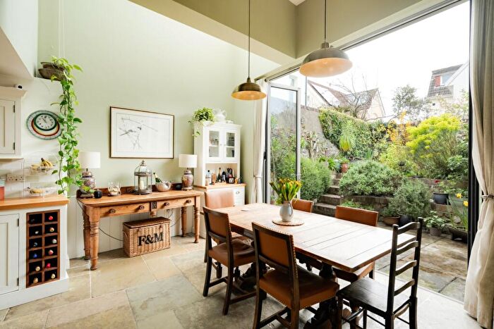 5 Bedroom End Of Terrace House For Sale In Clifton, Bristol, BS8