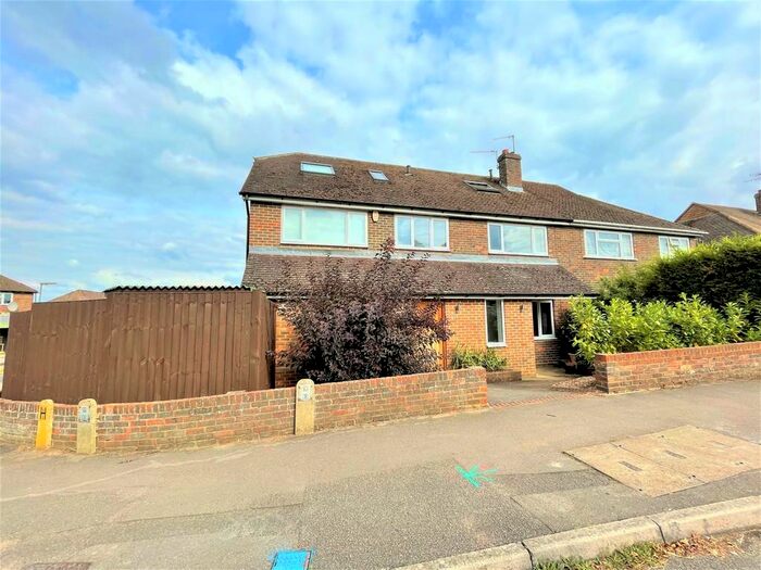 4 Bedroom Semi-Detached House To Rent In Binscombe Lane, Godalming, GU7