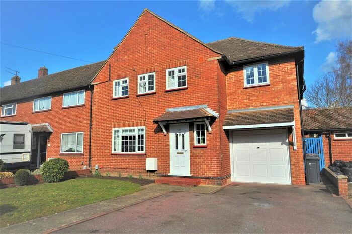 5 Bedroom Property To Rent In Hornbeam Road, Guildford, GU1