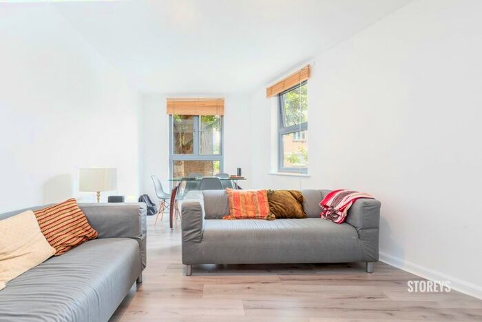 2 Bedroom Flat To Rent In Kingsland Green, Dalston, London, E8