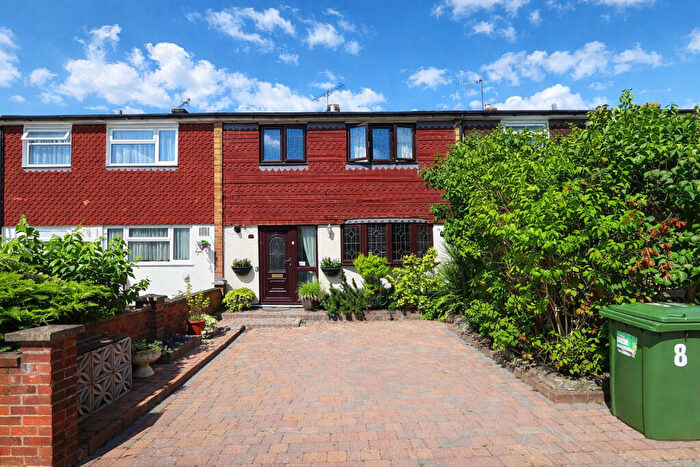 3 Bedroom Terraced House For Sale In Udall Gardens, Collier Row, RM5