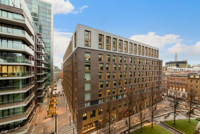 1 Bedroom Flat To Rent In Goodman's Fields, Piazza Walk, Aldgate, London, E1