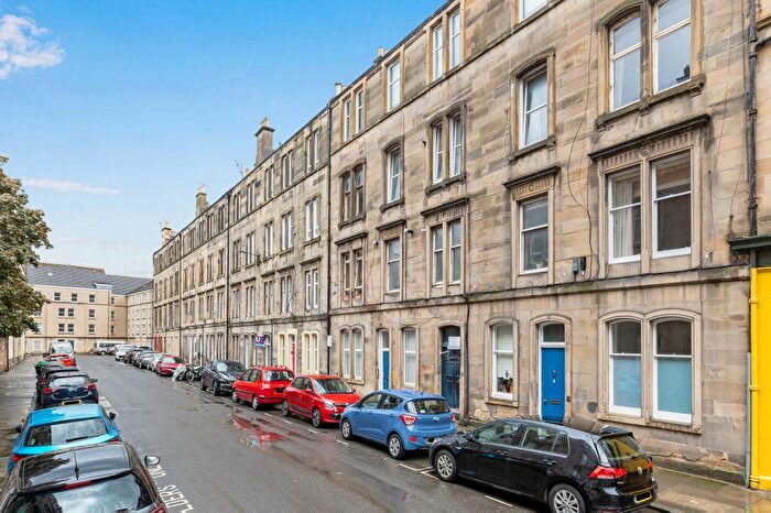 2 Bedroom Flat For Sale In / Jameson Place, Leith, Edinburgh, EH6