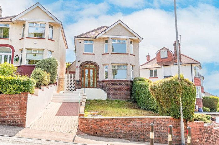 3 Bedroom Detached House For Sale In Beechwood Road, Newport, NP19