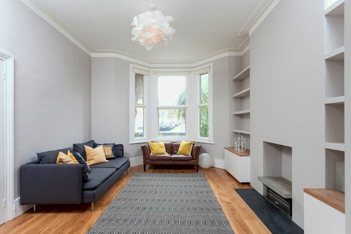 5 Bedroom Terraced House To Rent In Kingswood Road, London, SW2