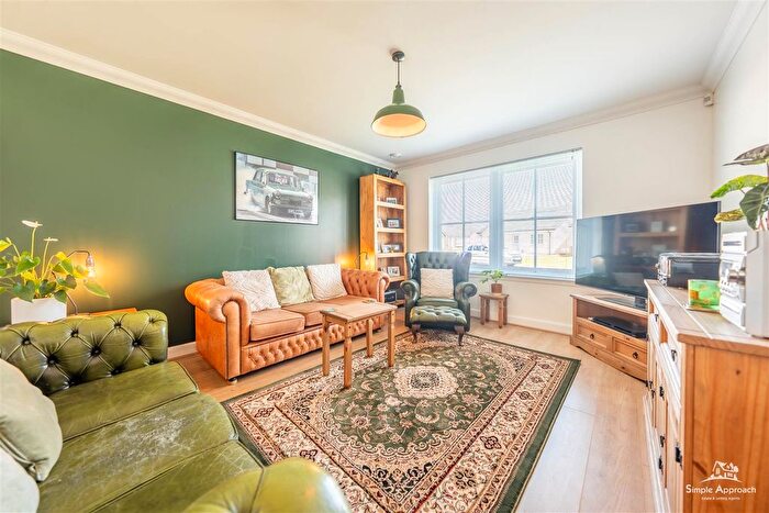 2 Bedroom Bungalow For Sale In Gilmours Avenue, Blackford, Auchterarder, PH4