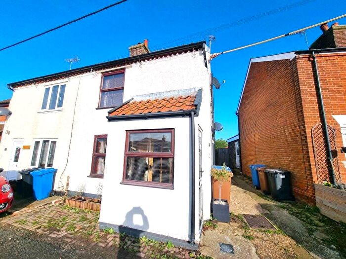 2 Bedroom Semi-Detached House For Sale In The Street, Shotley, IP9