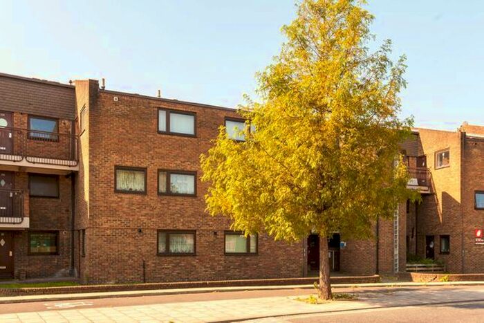 6 Bedroom Maisonette To Rent In Southwark Park Road, Bermondsey, SE16