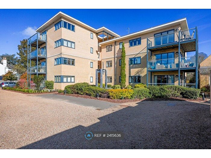 2 Bedroom Flat To Rent In The Orangery, Cambridge, CB2