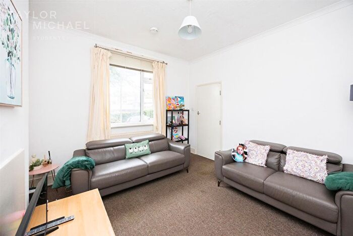 4 Bedroom Terraced House To Rent In Coombe Road, Brighton, BN2