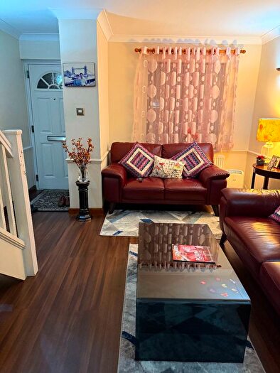 2 Bedroom Terraced House To Rent In Truman Close Pavilion Way, Edgware, HA8