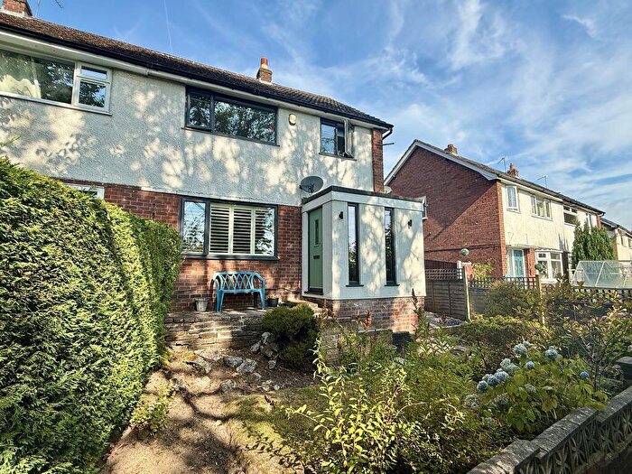 3 Bedroom Semi-Detached House For Sale In St. Christophers Drive, Romiley, SK6