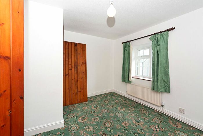 2 Bedroom Link Detached House For Sale In Brynsiencyn, Llanfairpwll, Isle Of Anglesey, LL61