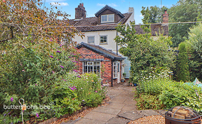3 Bedroom Cottage For Sale In Congleton Road South, Church Lawton, ST7