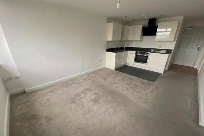 Studio To Rent In Belem Close, Liverpool, L17
