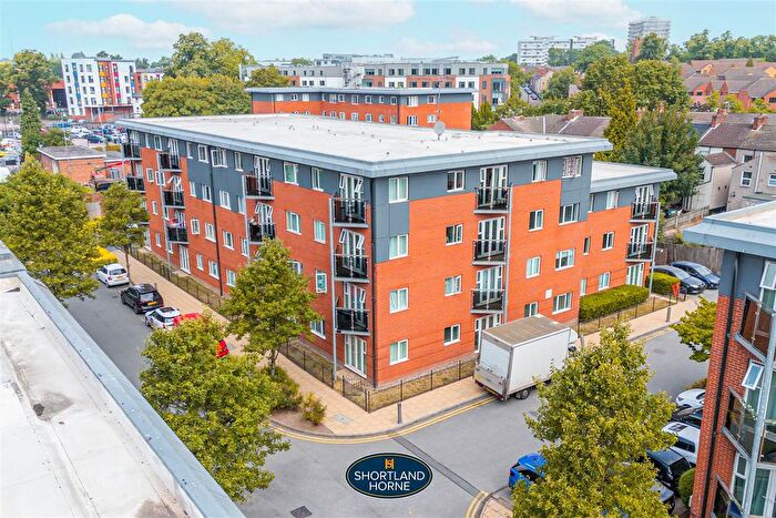 2 Bedroom Flat To Rent In Hever Hall, Coventry, CV1
