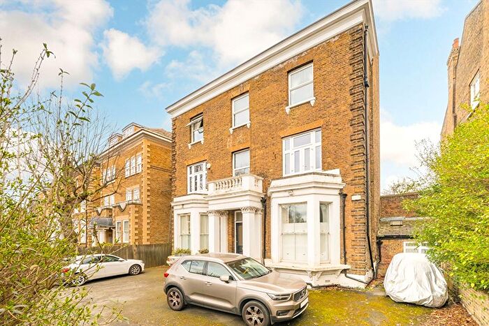 2 Bedroom Flat To Rent In Thurlow Park Road, West Dulwich, SE21