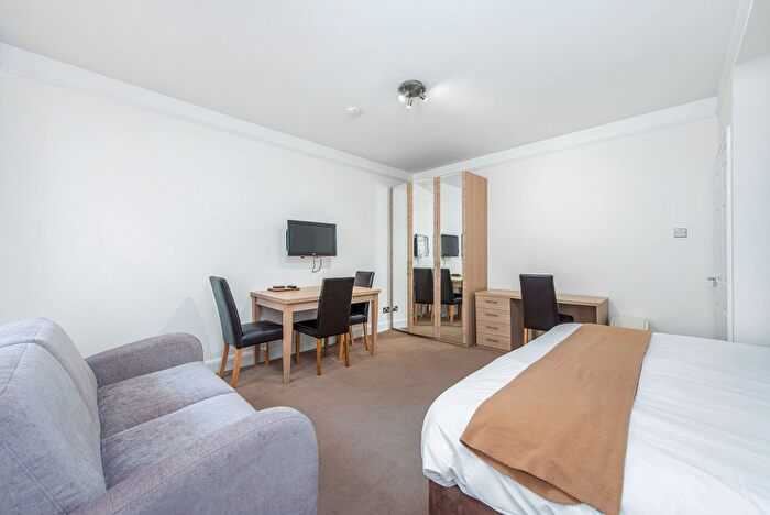 Studio To Rent In Upper Woburn Place, London, WC1H