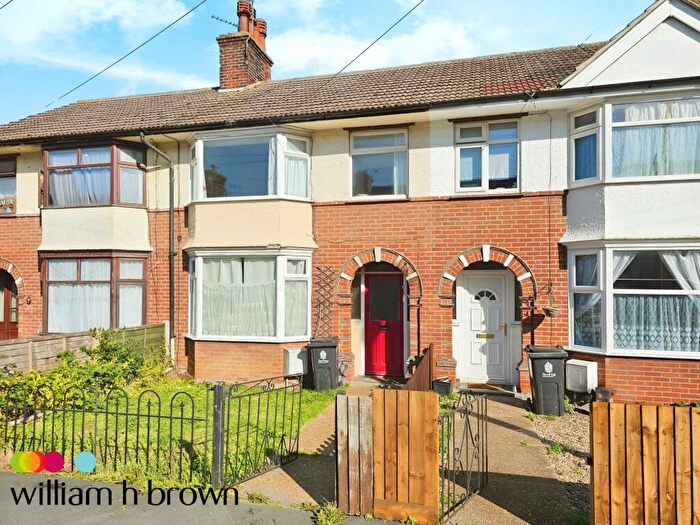 3 Bedroom House To Rent In Brooklyn Road, Harwich, CO12