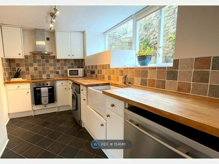 4 Bedroom Terraced House To Rent In The Ridgeway, Upwey, Weymouth, DT3