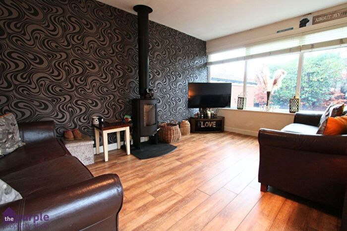 2 Bedroom Detached Bungalow For Sale In Staveley Avenue, Bolton, BL1