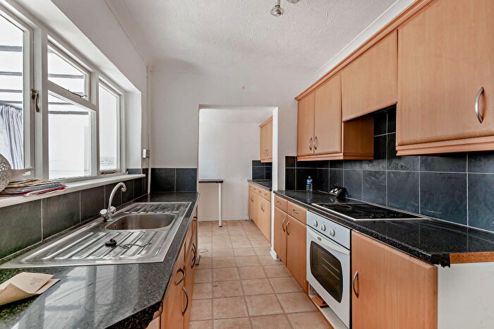 3 Bedroom Semi-Detached House For Sale In Halfpenny Lane, Wisbech, PE13