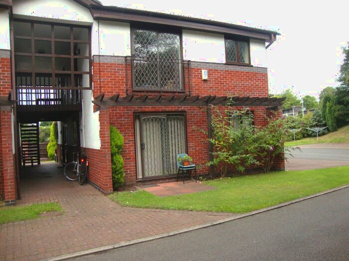 1 Bedroom Flat To Rent In Kingsley Court, Elworth, Sandbach, CW11