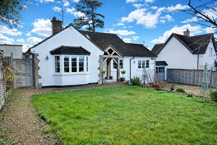 4 Bedroom Detached House For Sale In Old Derry Hill, Calne, SN11