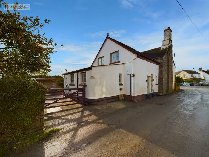 2 Bedroom End Of Terrace House For Sale In Monkleigh, EX39