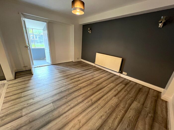 4 Bedroom Terraced House To Rent In Sheppey Road, Dagenham, RM9