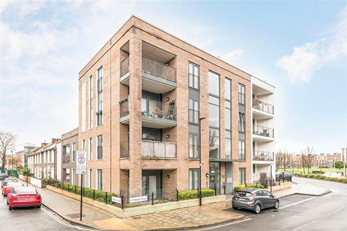 1 Bedroom Flat For Sale In Eythorne Road, Kennington, SW9