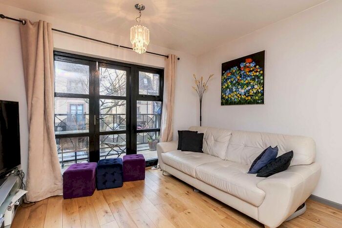 2 Bedroom Maisonette To Rent In Chancellors Wharf, Crisp Road, London, W6