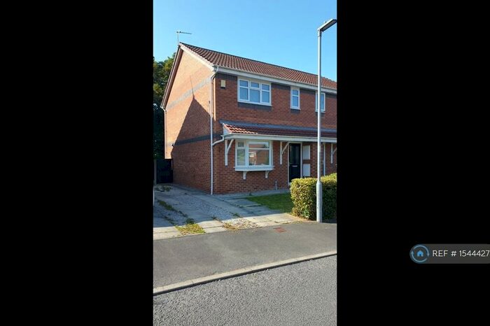 3 Bedroom Semi-Detached House To Rent In Courbet Drive, Connah's Quay, Deeside, CH5