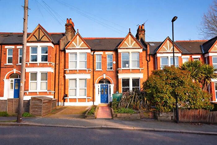 3 Bedroom Terraced House For Sale In Montem Road, Forest Hill, London, SE23