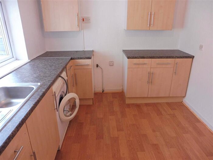 2 Bedroom House To Rent In Merthyr Road, Whitchurch, Cardiff, CF14