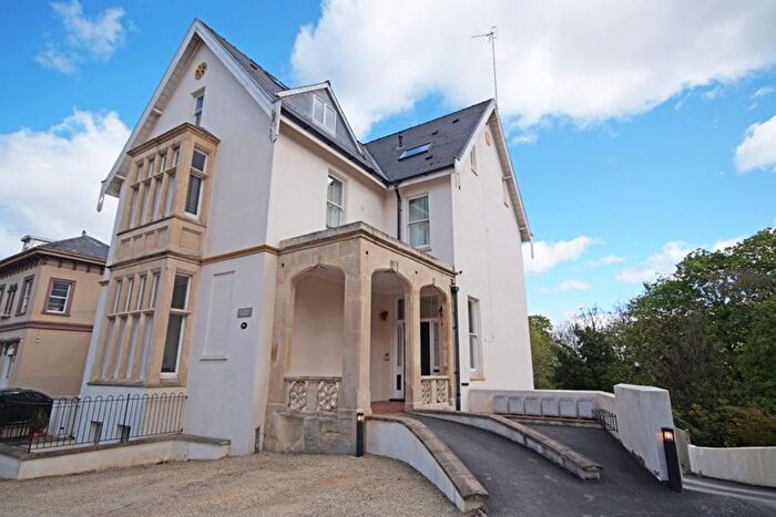2 Bedroom Flat To Rent In St. Georges Road, Cheltenham, GL50