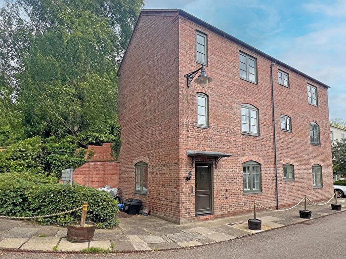 1 Bedroom Flat For Sale In Reynolds Wharf, Coalport, Telford, TF8