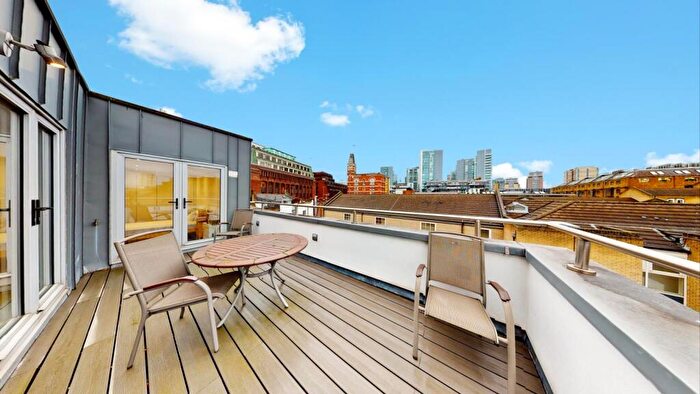 2 Bedroom Apartment To Rent In Polyteck House, Leman Street, E1