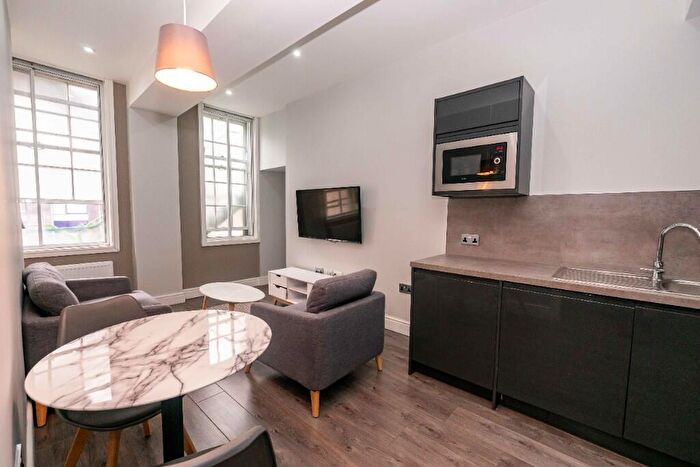 1 Bedroom Apartment To Rent In Water Street, Liverpool, Merseyside, L2